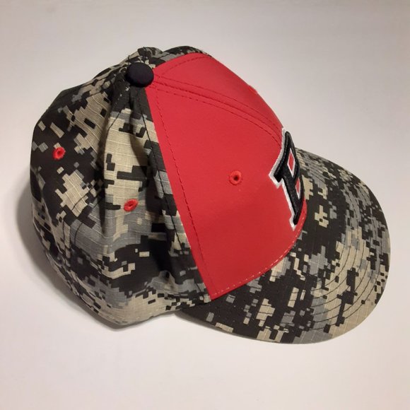 Boston Red Sox The Game Pro Fitted Military Camo Hat/Cap Size 7 1/8 GP3500 - Picture 4 of 8